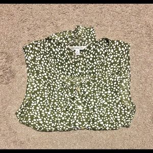 Croft & Barrow Dressy Spring Dots Top - Med